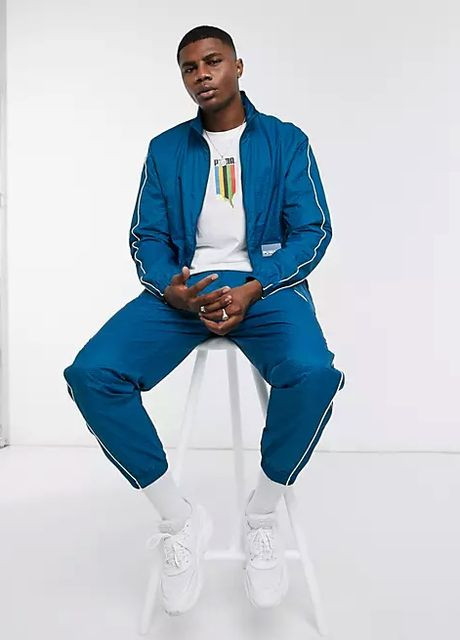 Синя олімпійка легенька куртка оригінал вітровка Puma Avenir woven track jacket