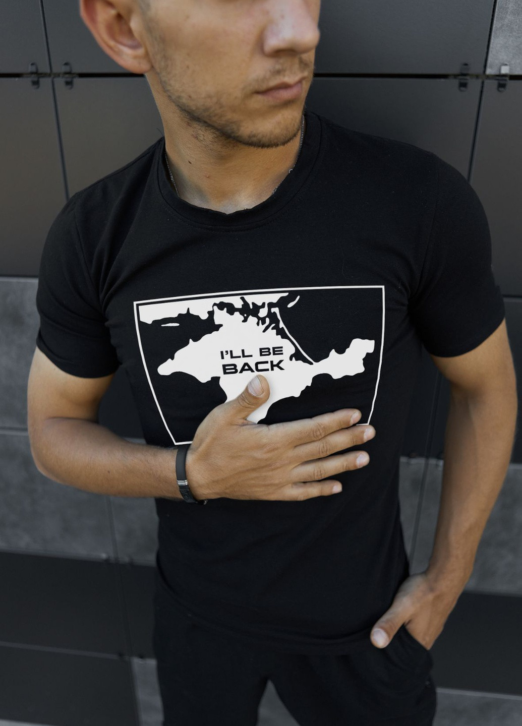 Черная мужская патриотическая футболка No Brand