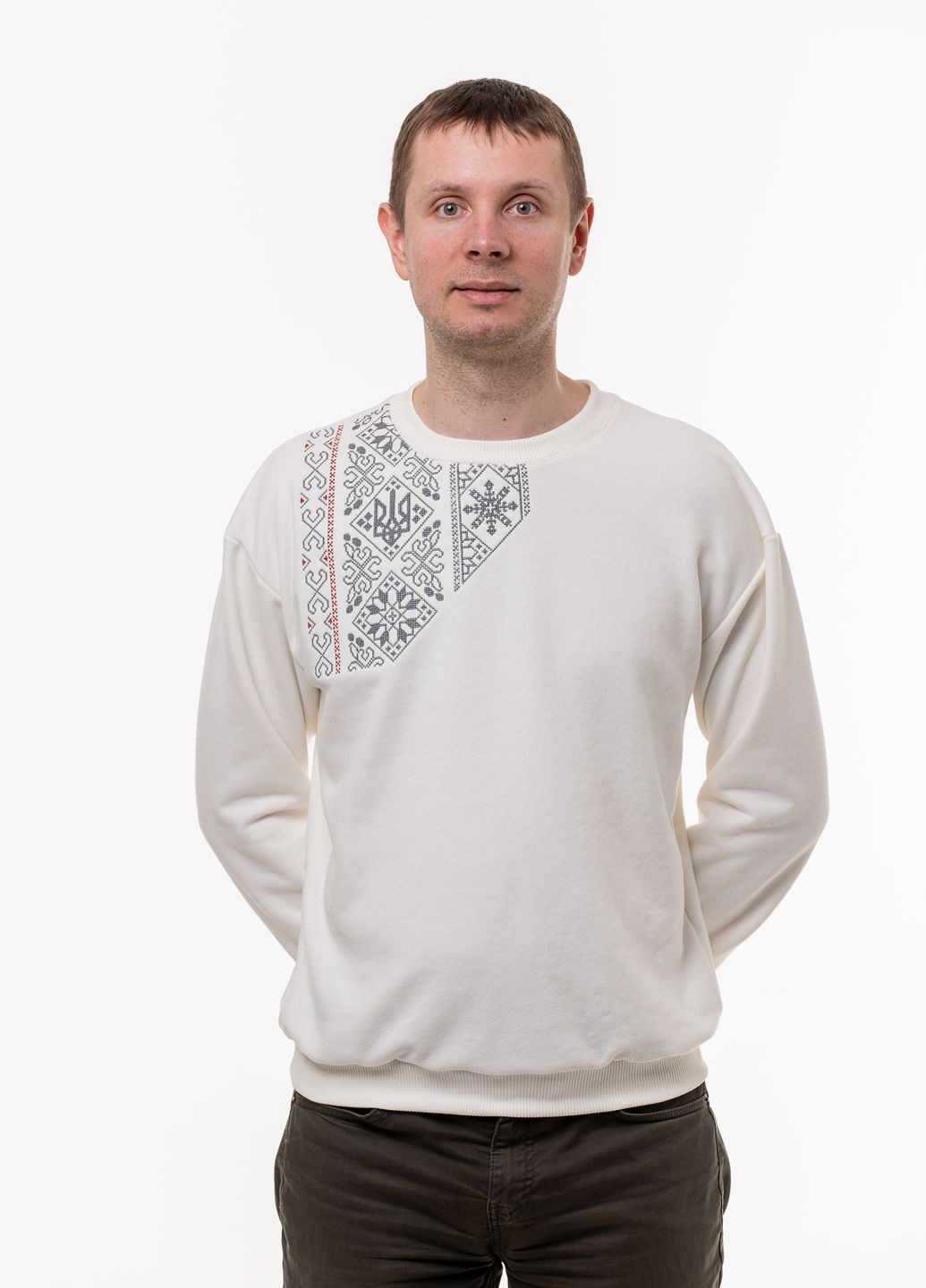 Чоловічий світшот-вишиванка з вишивкою "Перемога" VINCA - крій орнамент молочний повсякденний бавовна, трикотаж - (266340851)