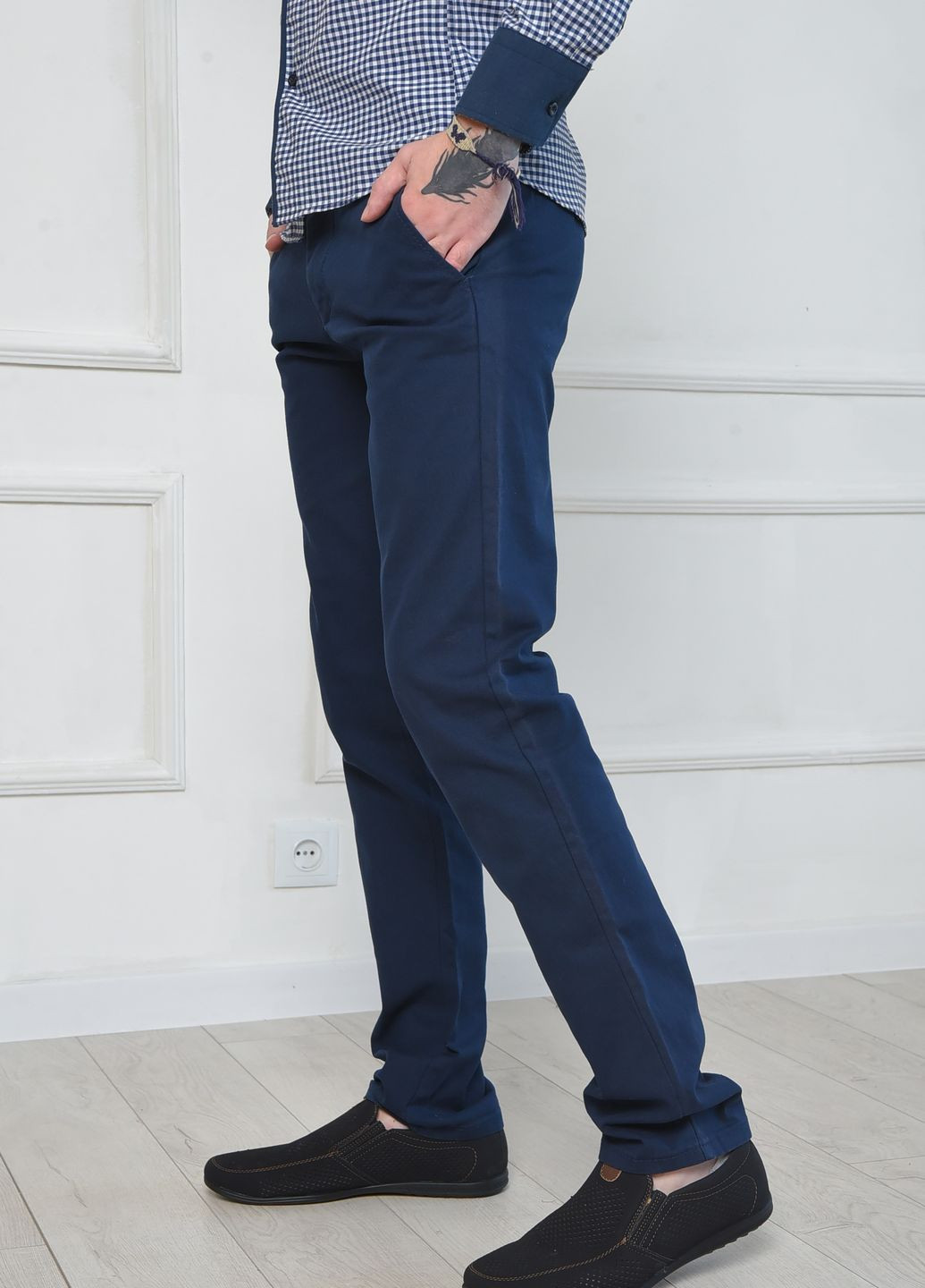 Штани чоловічі темно-синього кольору розмір 29 Let's Shop (277151611)