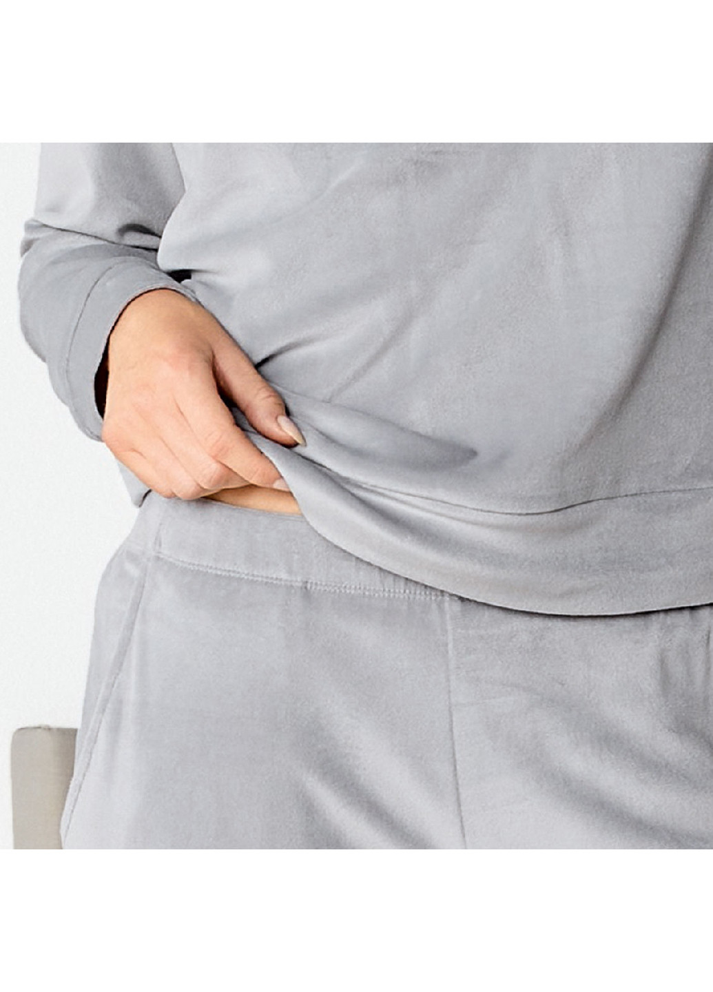 Сіра всесезон велюрова піжама (світшот, штани) свитшот + брюки Esmara