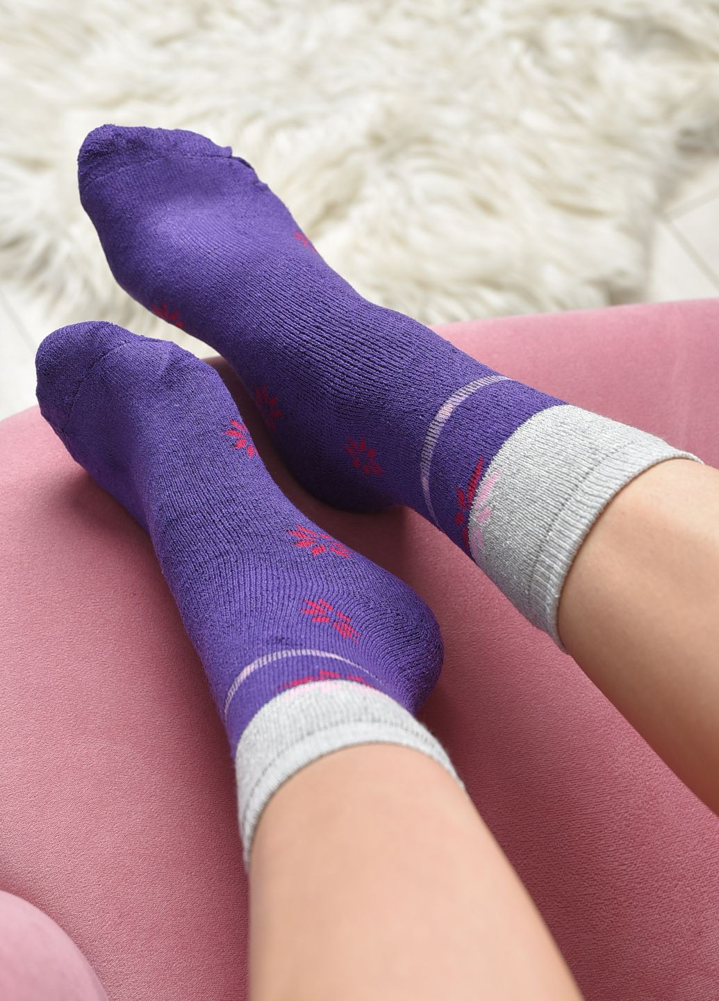 Шкарпетки махрові жіночі фіолетового кольору розмір 37-42 Let's Shop (271665158)
