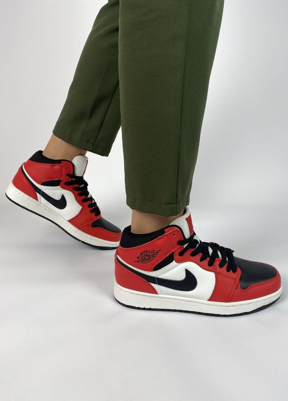Красные демисезонные женские кроссовки осенние, красно-синие No Brand