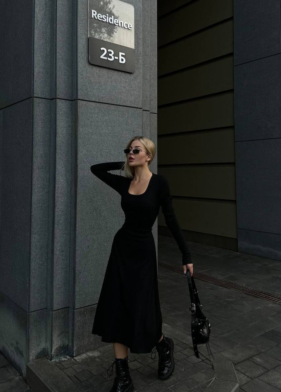 Чорна жіноча сукня мустанг No Brand