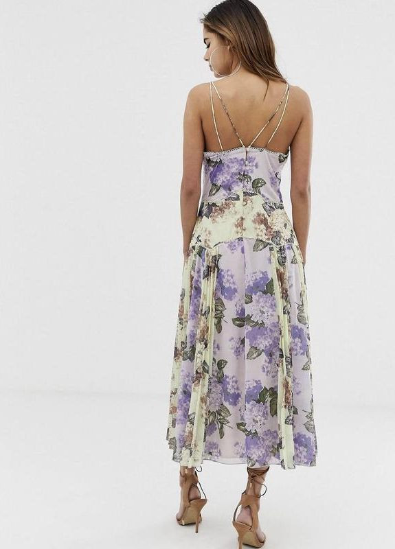 Комбинированное платье миди на бретелях с цветочным принтом Asos с цветочным принтом