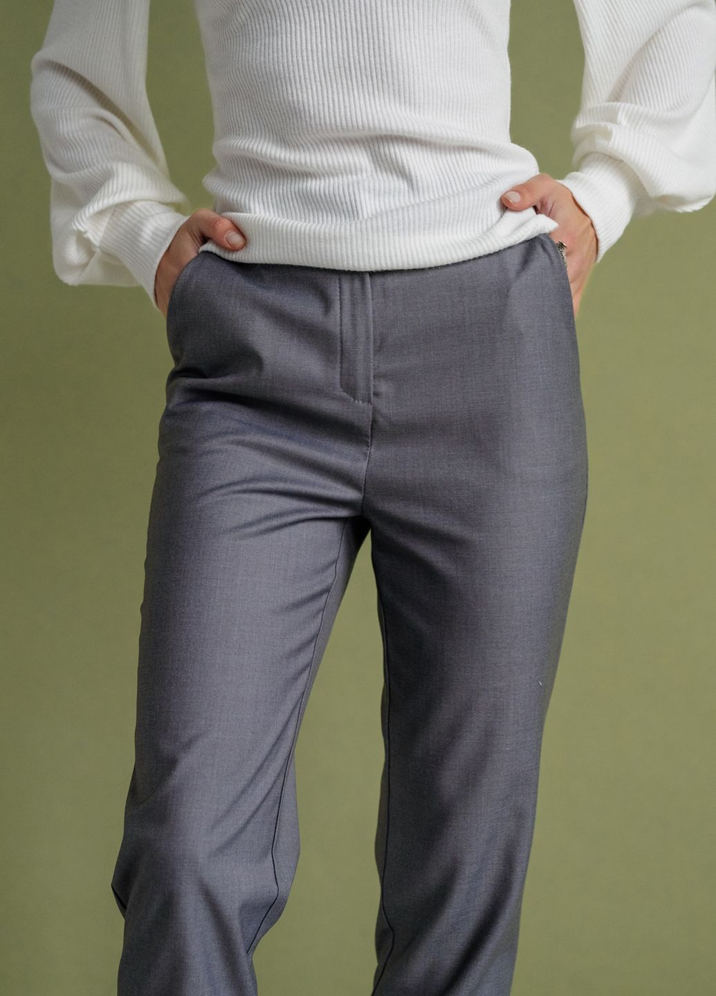 Серые кэжуал зимние зауженные брюки Azuri