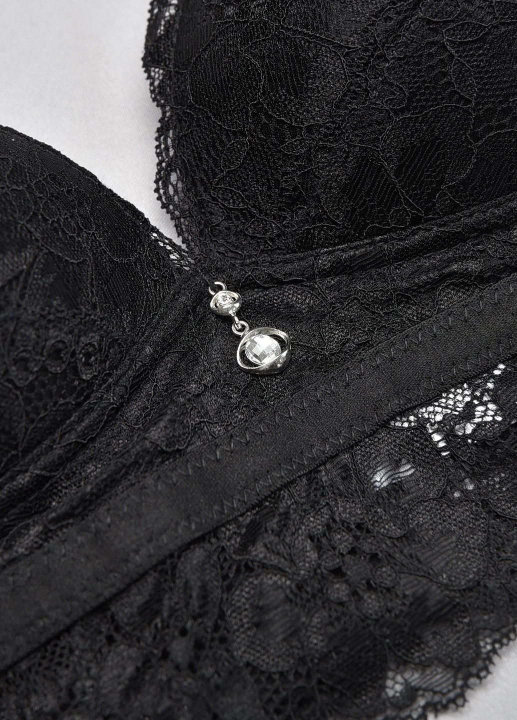 Чёрный бюстгальтер женский гипюровый черного цвета чашка в Let's Shop полиамид