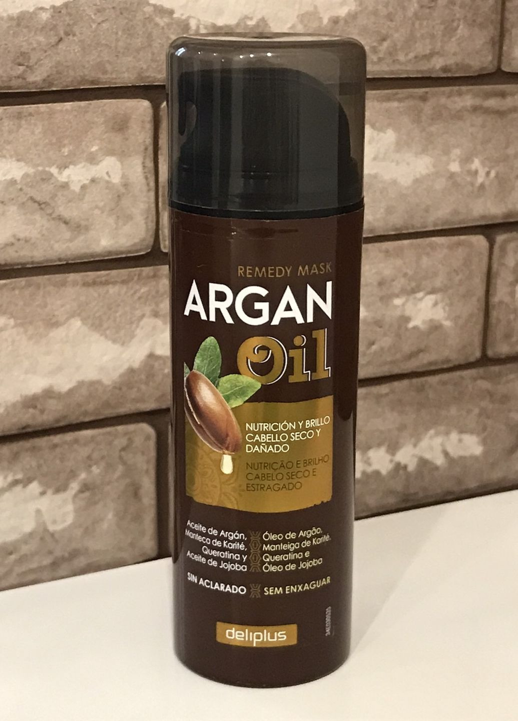 Несмывающаяся маска для сухих и поврежденных волос Argan Oil Испания 150 мл Deliplus (268994936)