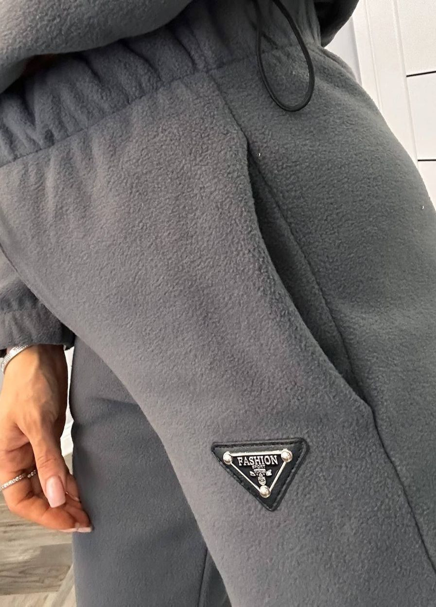 Спортивный флисовый костюм LeVi (261408885)