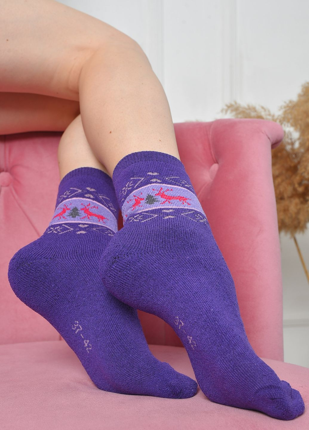 Шкарпетки махрові жіночі фіолетового кольору розмір 37-42 Let's Shop (261762188)