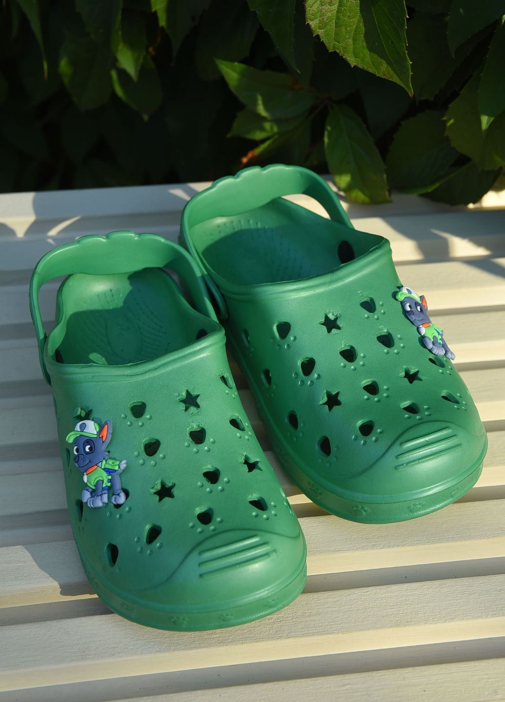 Крокси дитячі для хлопчика зеленого кольору Let's Shop (263591295)