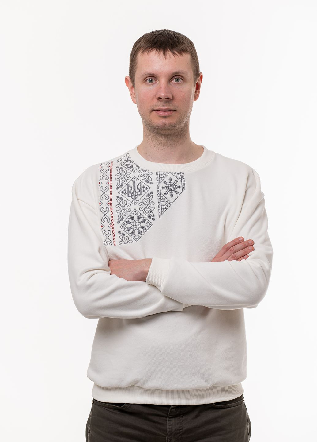 Мужской свитшот-вышиванка с вышивкой "Победа" VINCA - крой орнамент молочный повседневный хлопок, трикотаж - (266340851)