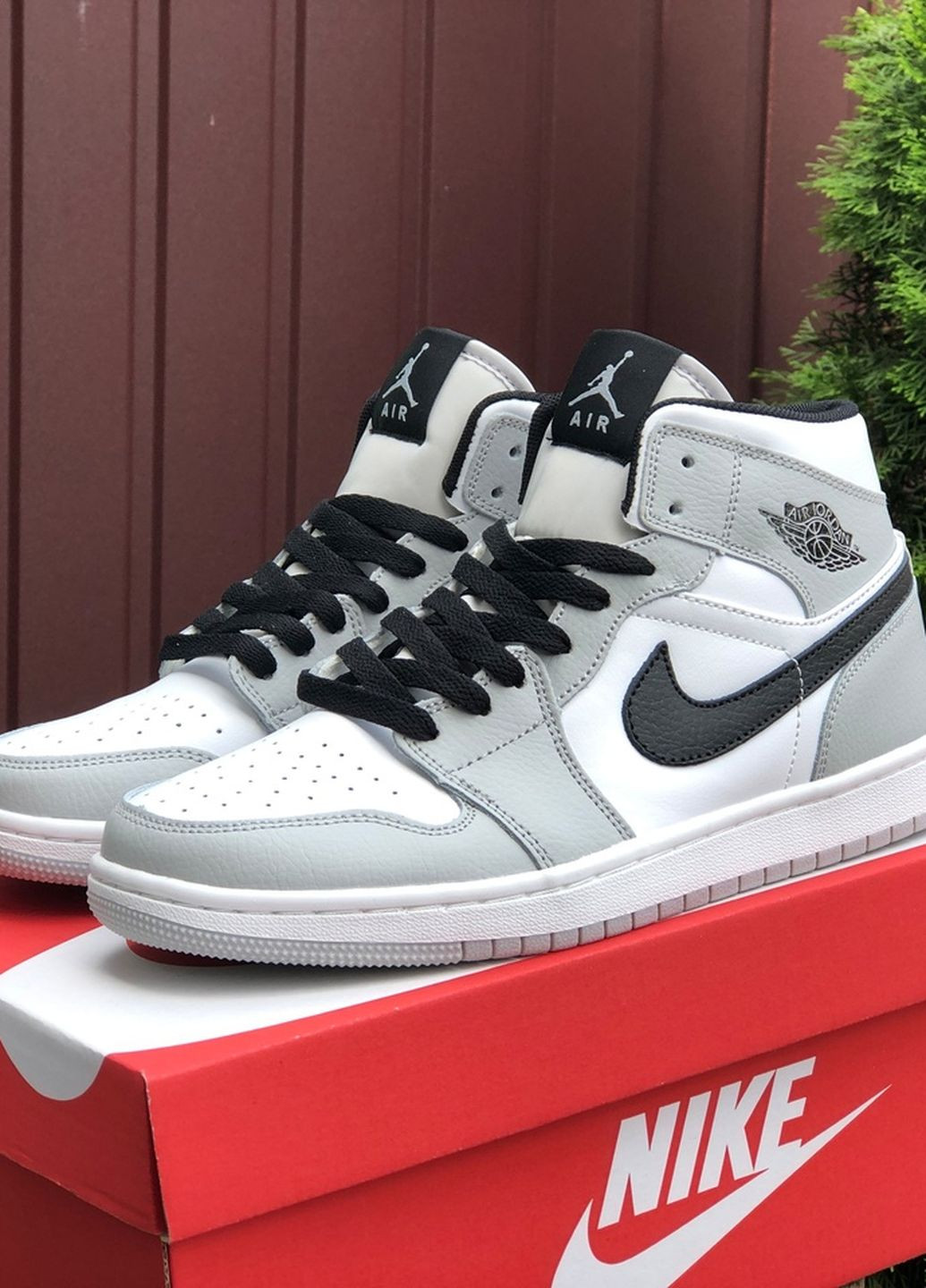 Air jordan grey and white deals