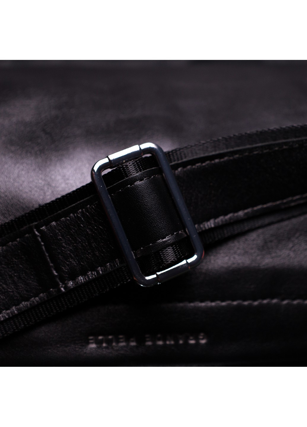 Оригінальна сумка через плече з натуральної шкіри 11649 Чорна Grande Pelle (267932209)