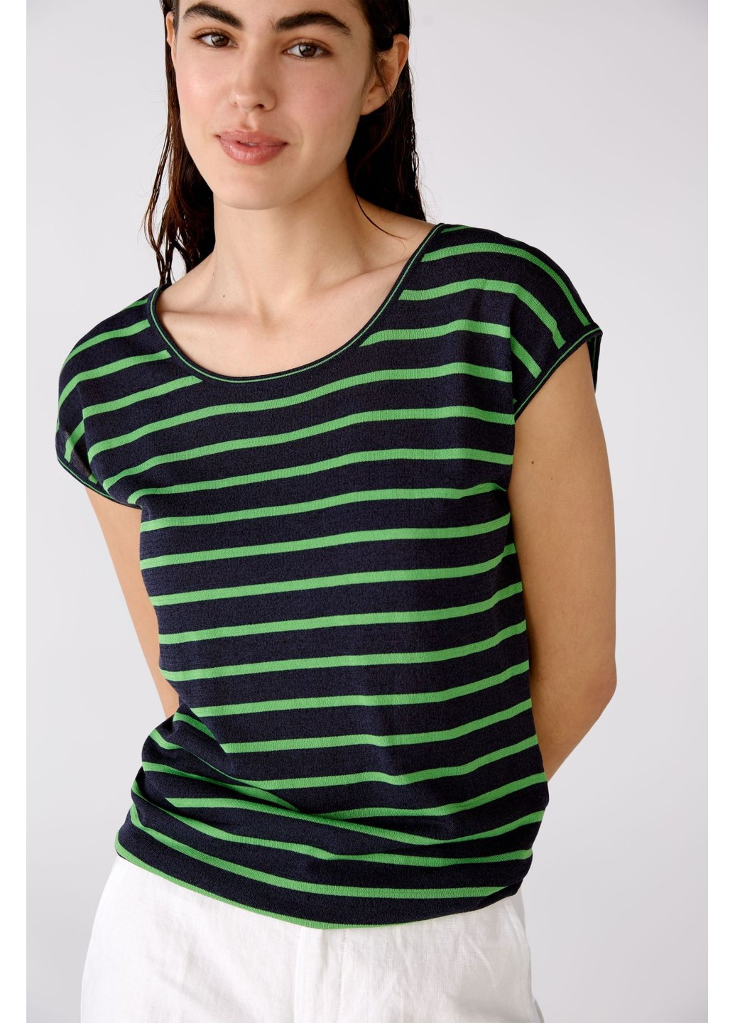 Комбинированная женская футболка разные цвета Oui