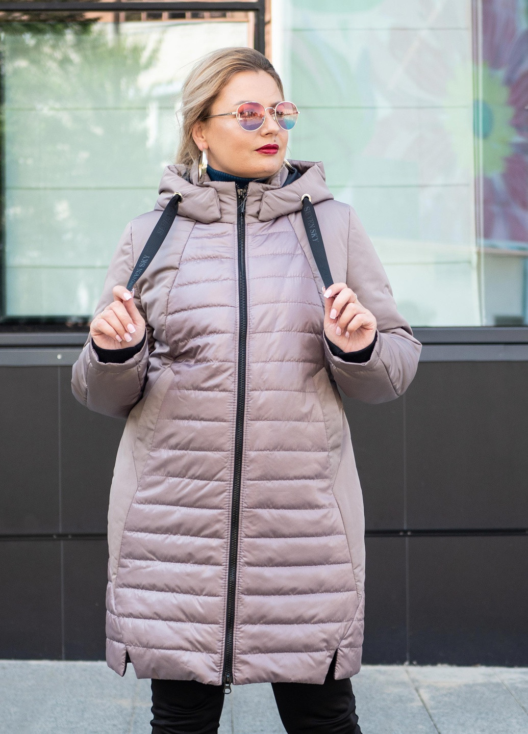Пудровая демисезонная куртка женская осень-весна большого размера SK