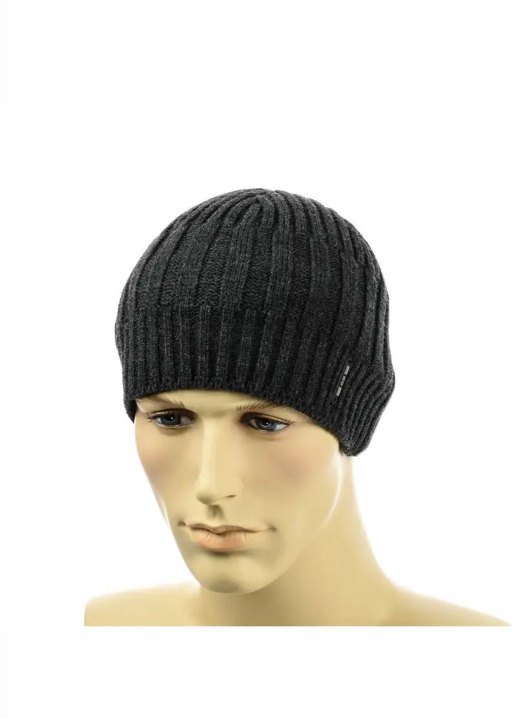 Чоловіча зимова шапка на флісі No Brand мужская шапка без отворота (276534582)