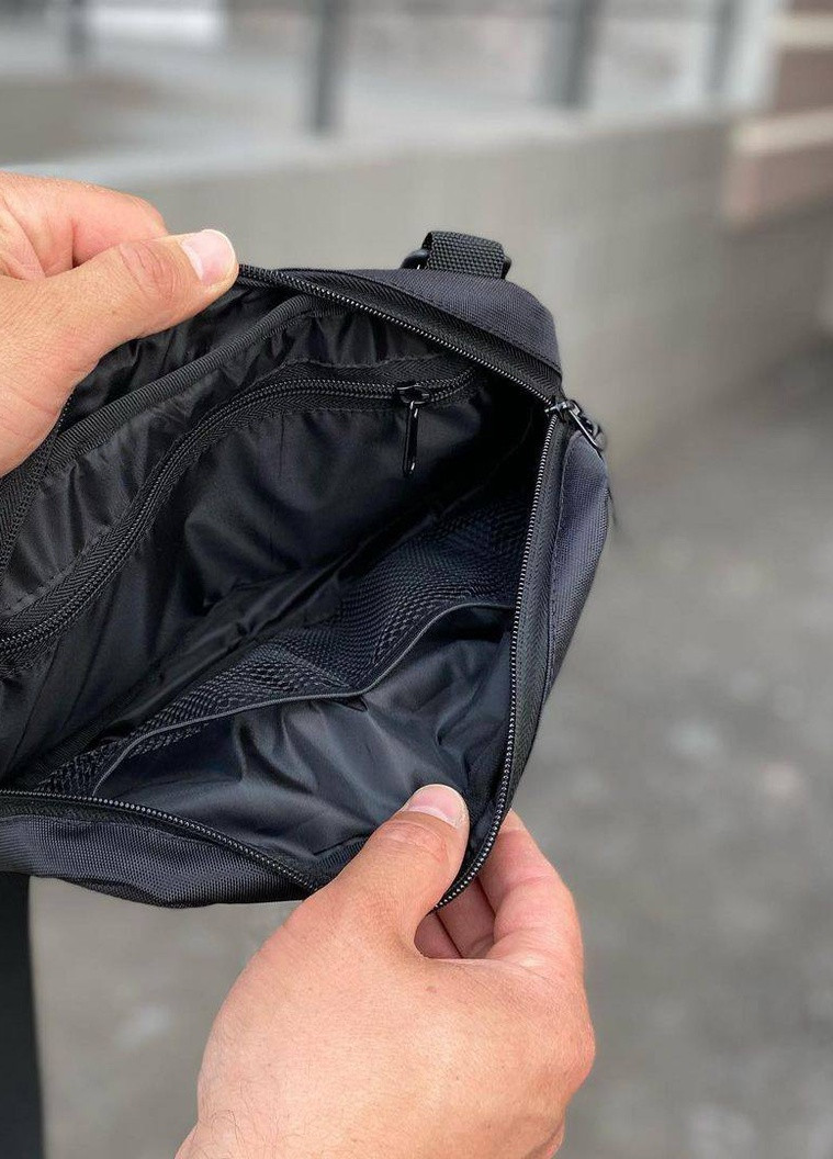 Тактична чорна нагрудна сумка барсетка через плече бананка PUSHKA No Brand (258358341)