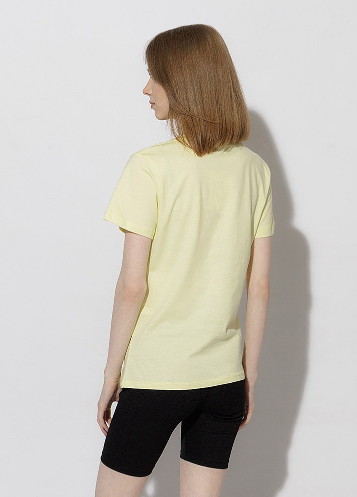 Желтая летняя женская футболка регуляр цвет желтый цб-00216235 Yuki