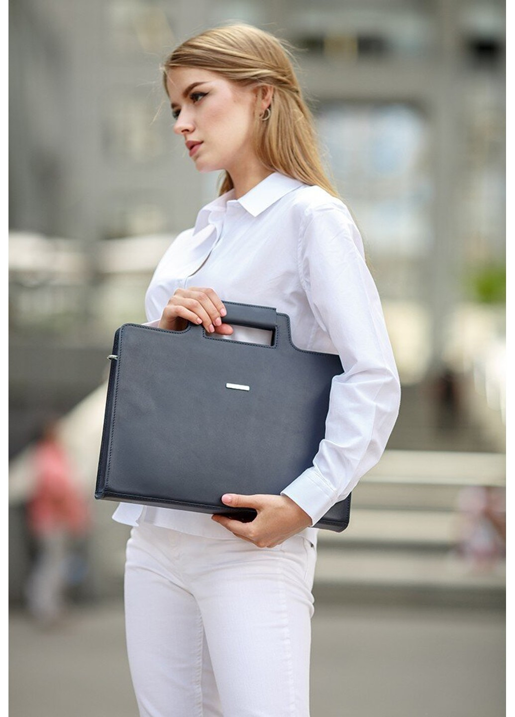 Жіноча шкіряна сумка для ноутбука і документів темно-синя Краст BN-BAG-36-NAVY-BLUE BlankNote (263605889)