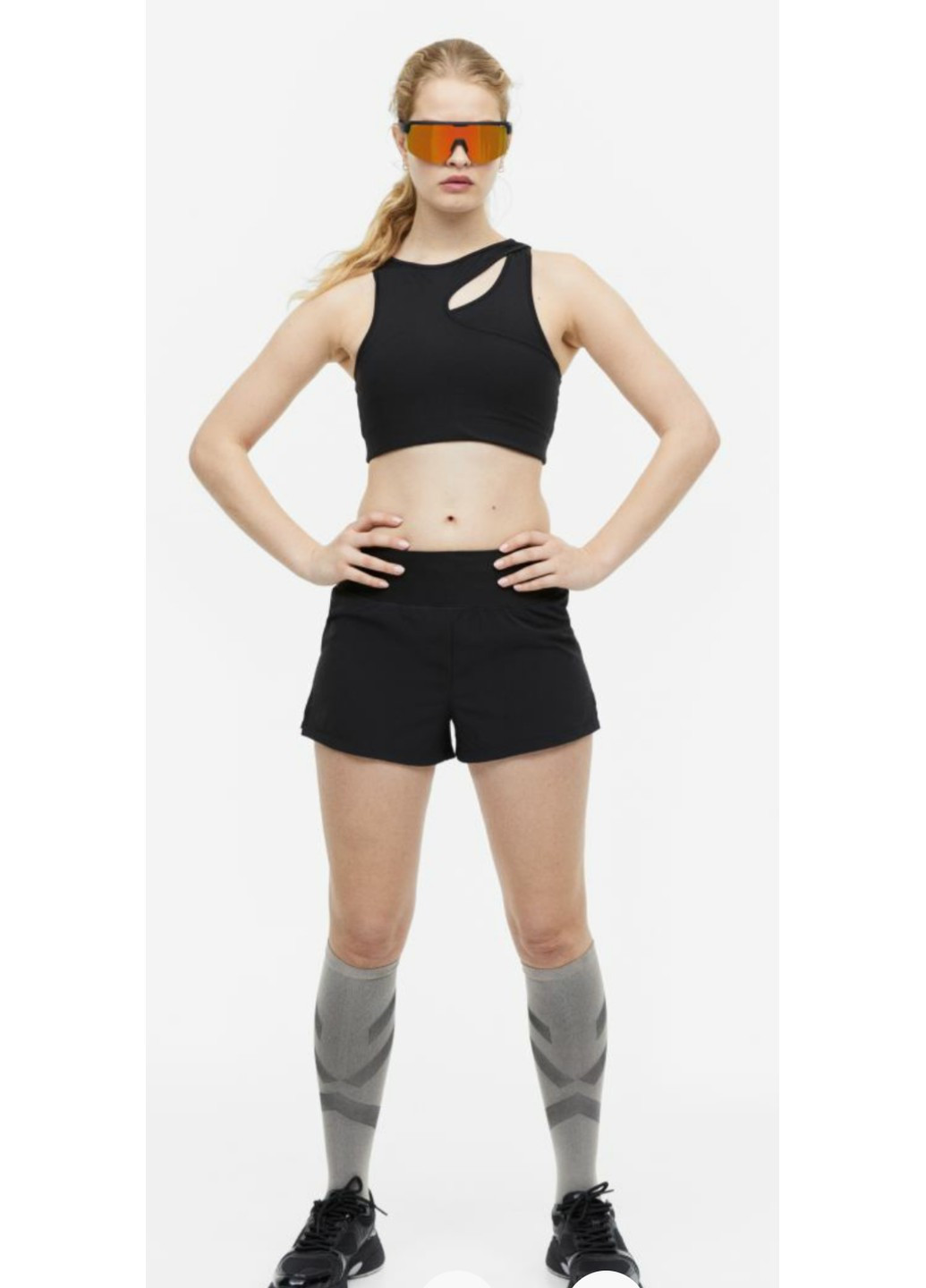 Жіночі шорти для бігу з матеріалу DryMove™Н&М (55850) XS Чорні H&M (258763180)