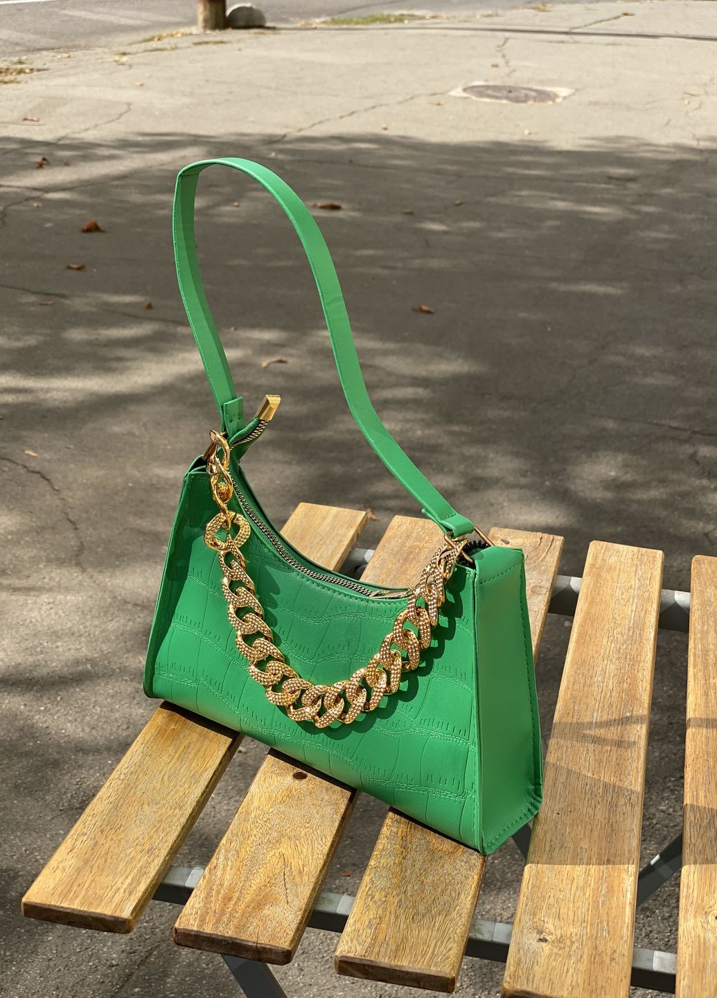Женская маленькая сумка багет зеленая No Brand (270369424)