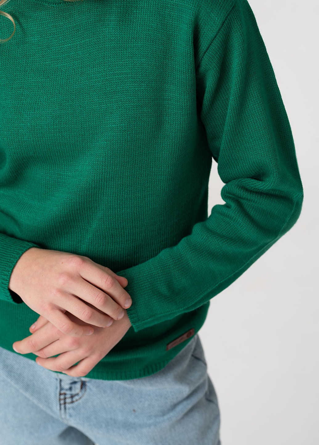 Зелений демісезонний светр однотонний зелений пуловер Yumster