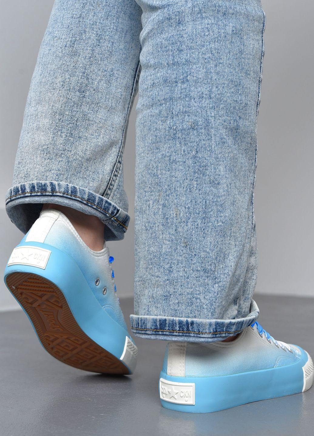 Блакитні кеди жіночі блакитного кольору на шнурівці текстиль Let's Shop