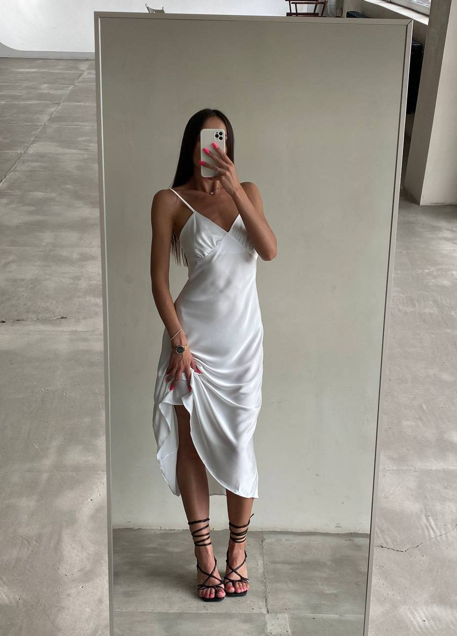 Белое деловое невероятное женское платье для деловой встречи No Brand однотонное