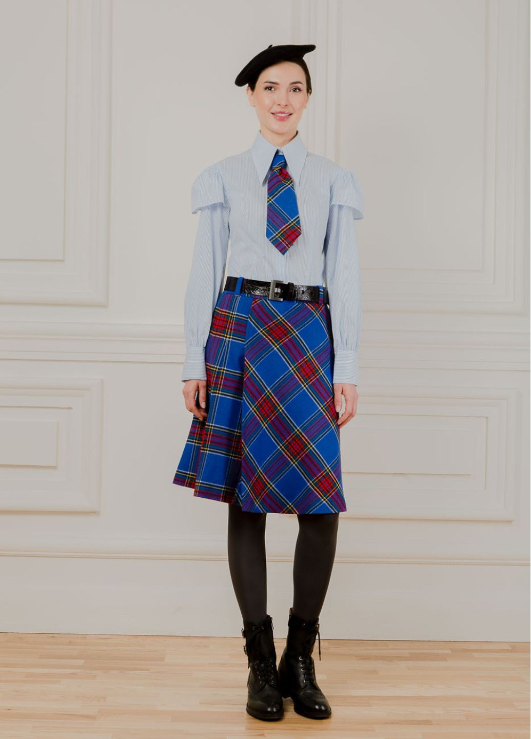 Синяя офисная, повседневная, кэжуал шерстяная юбка в клетку бет Dolcedonna клешированная