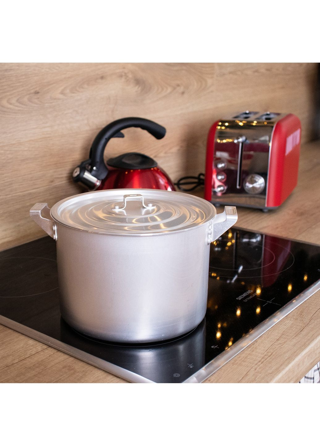 Каструля матова алюмінієва із кришкою 4.5 л Interos (273207360)