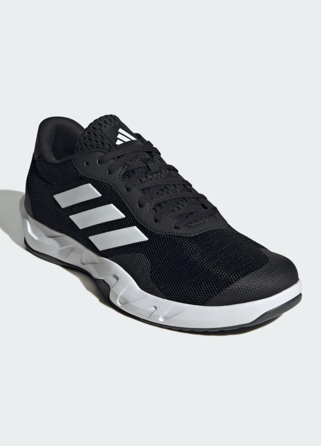 Чорні всесезон кросівки amplimove trainer adidas