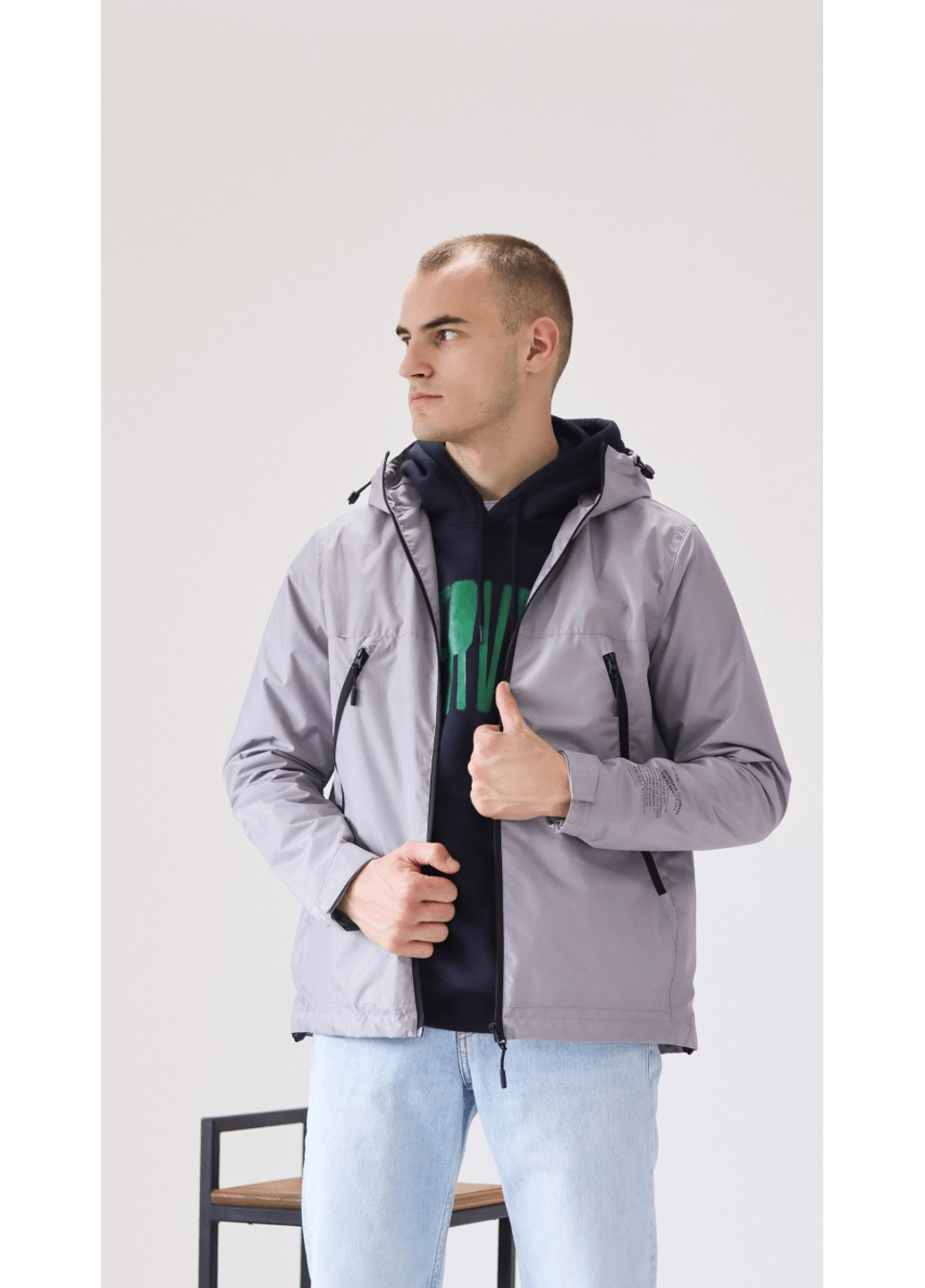 Сіра демісезонна чоловіча куртка (10268) s сіра H&M