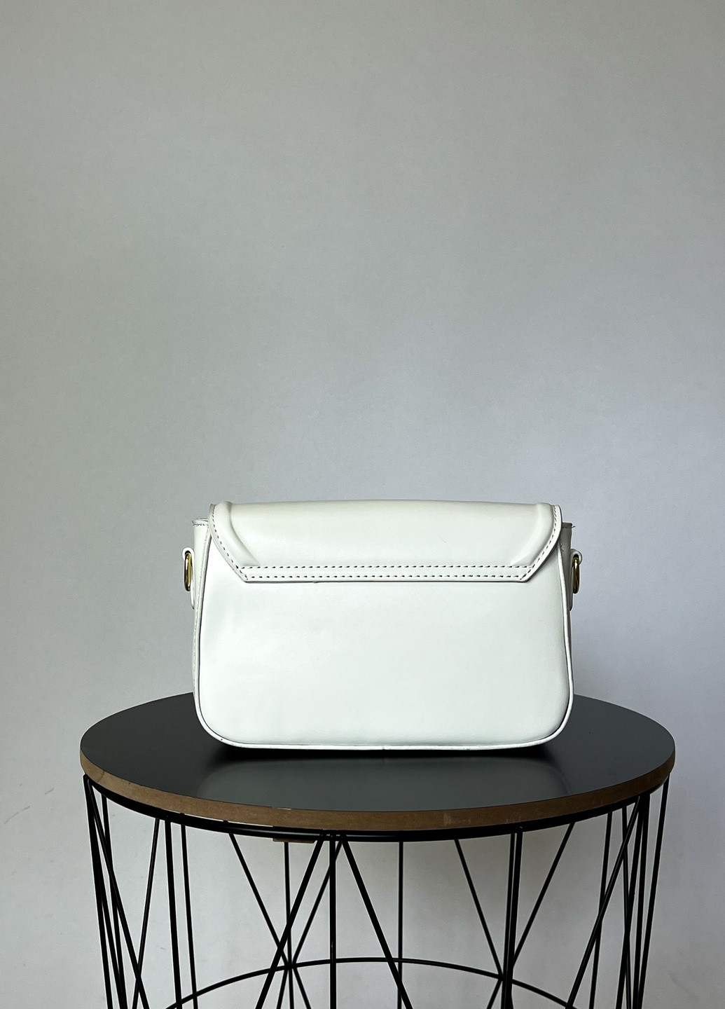 Жіноча сумка Tess біла No Brand (258925374)
