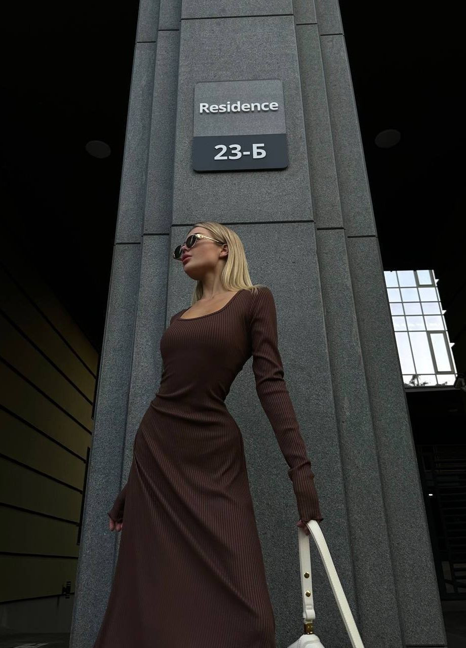 Коричневое женское базовое трикотажное платье цвет шоколад р.42/46 446398 New Trend