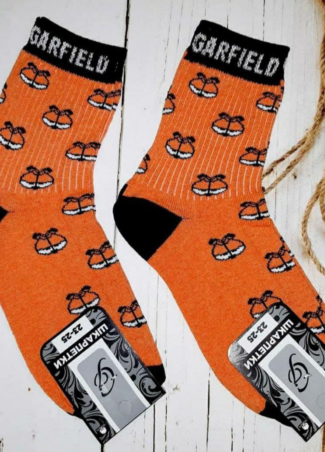 Модні помаранчеві високі шкарпетки прикол з принтом Гарфілд No Brand (266624388)