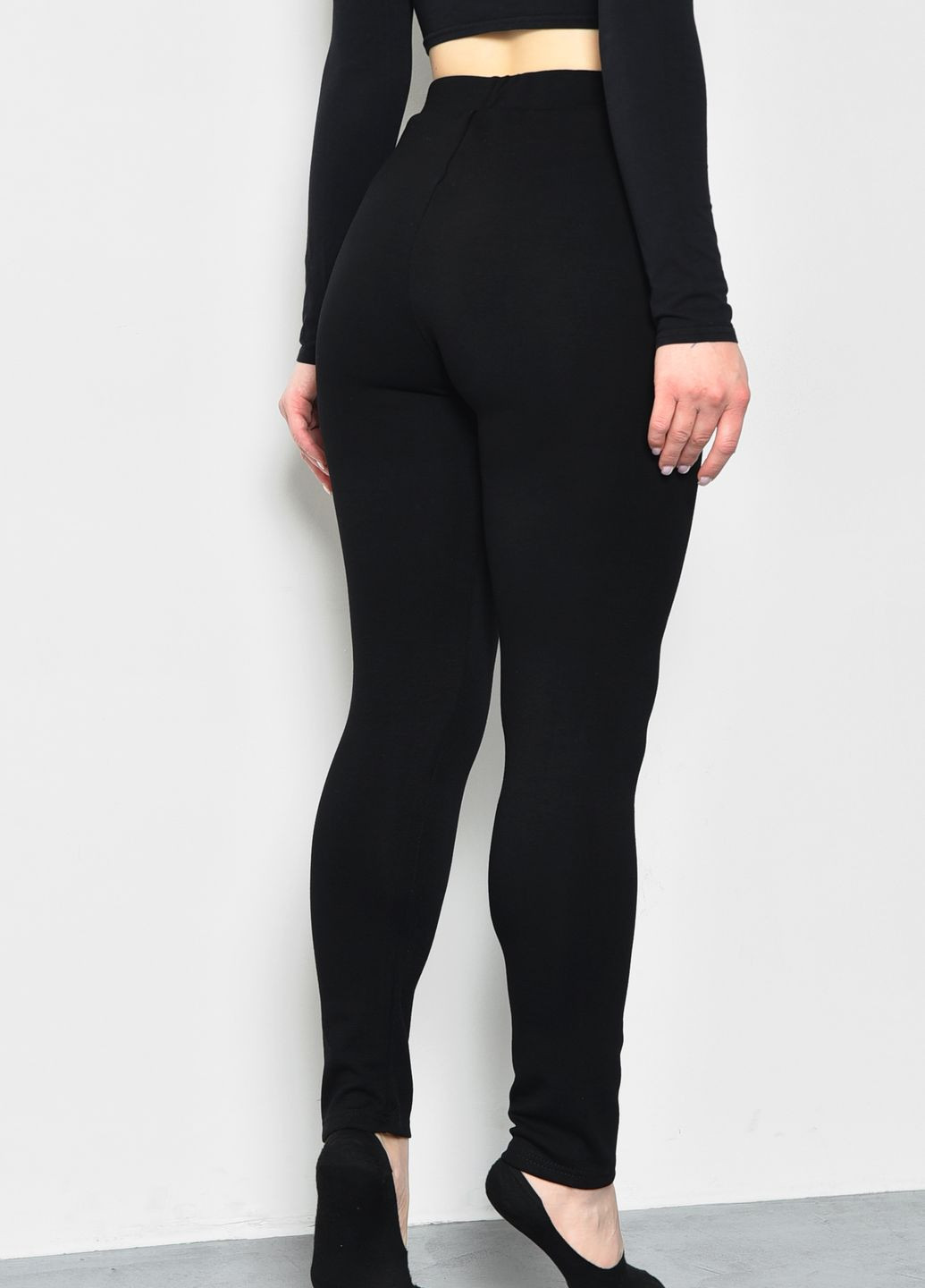 Лосини жіночі однотонні напівбатальні чорного кольору Let's Shop (277151470)