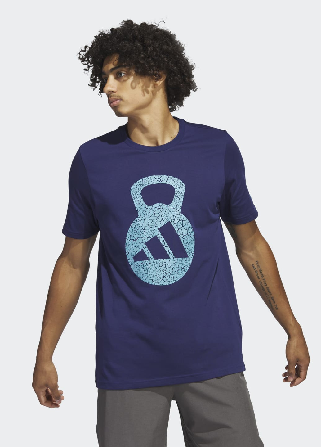 Синяя футболка aeroready training logo graphic short sleeve adidas