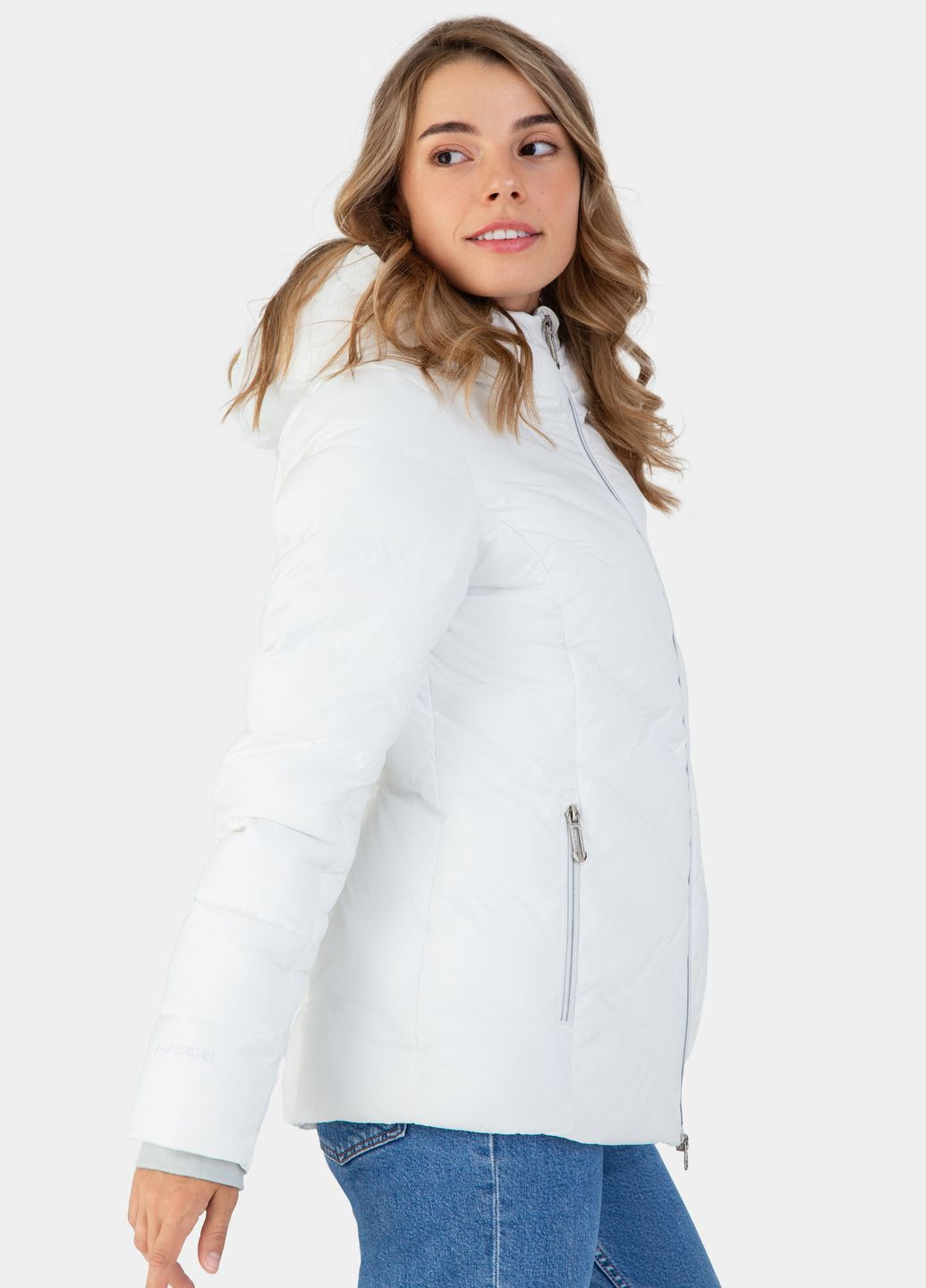 Біла куртка жіноча Avecs