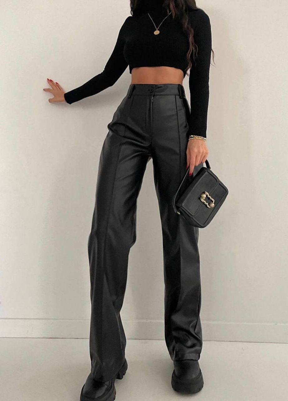 Женские брюки с эко кожи цвет черный р.42/44 446691 New Trend (271558012)