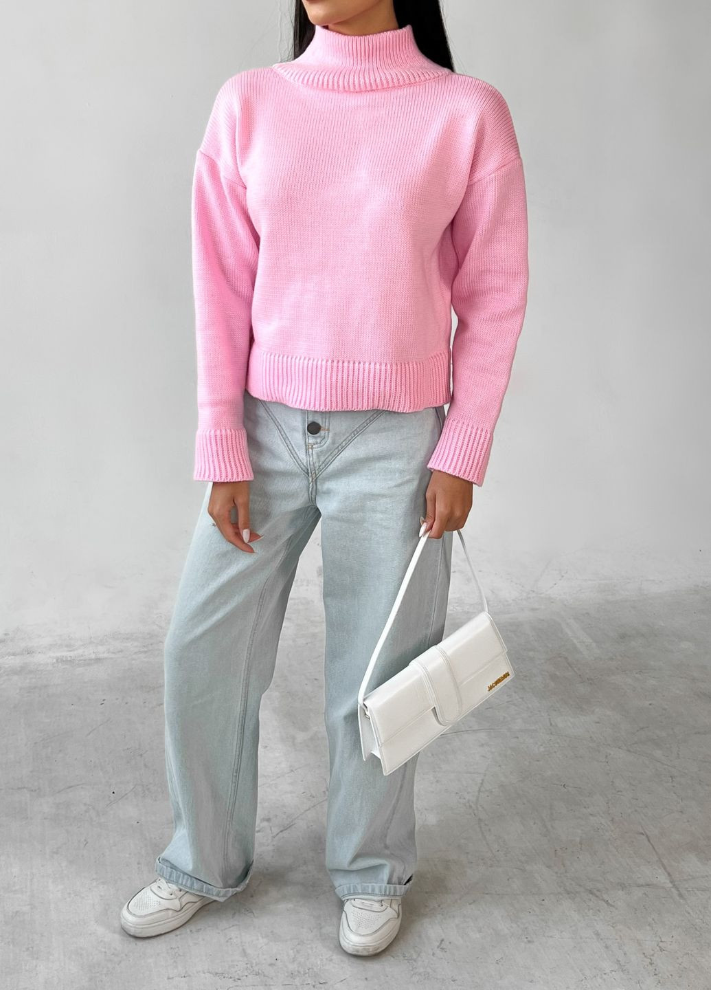 Рожевий демісезонний светр Larionoff