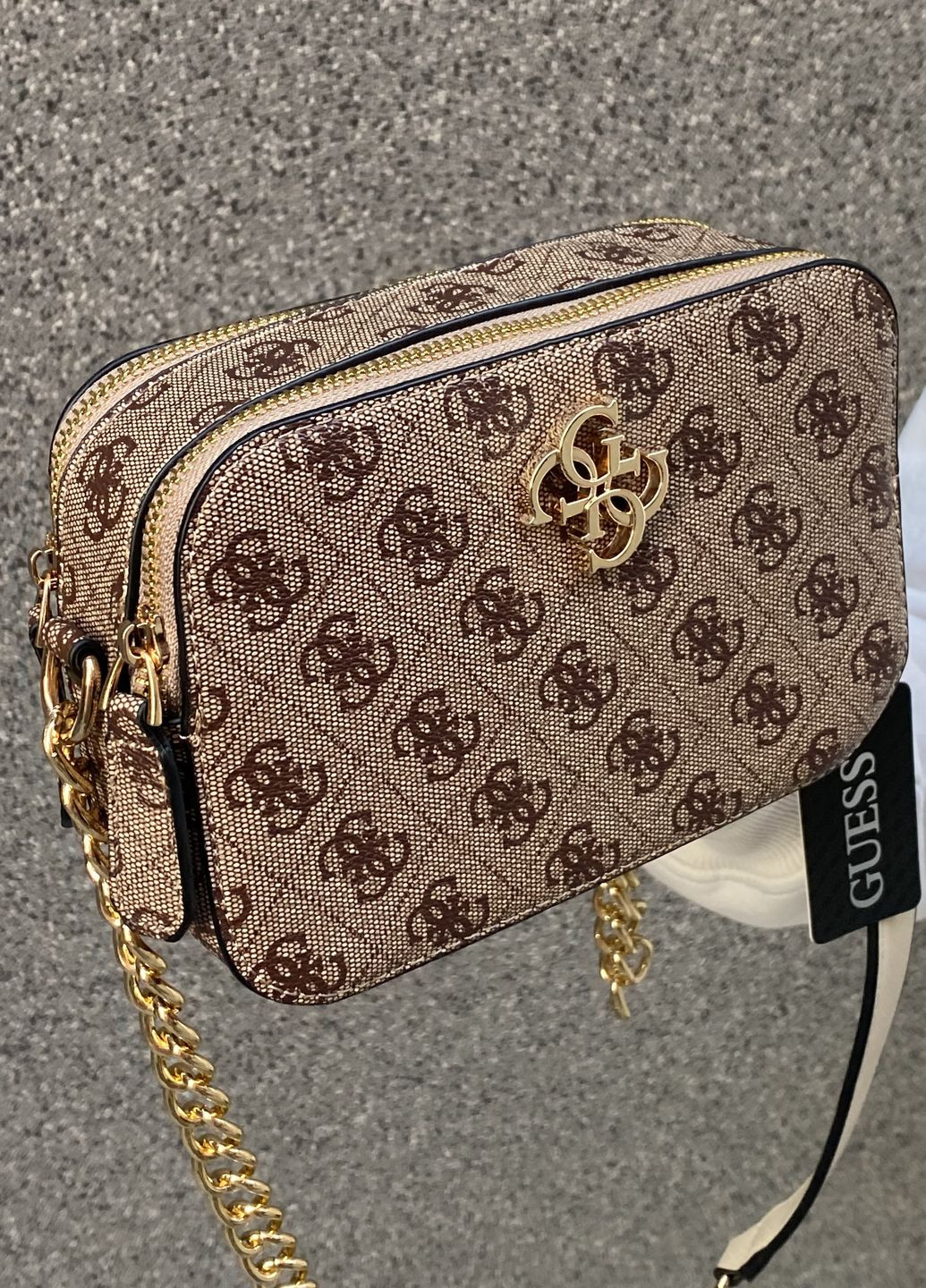 Женская сумка коричневая бежевая Guess (276062411)