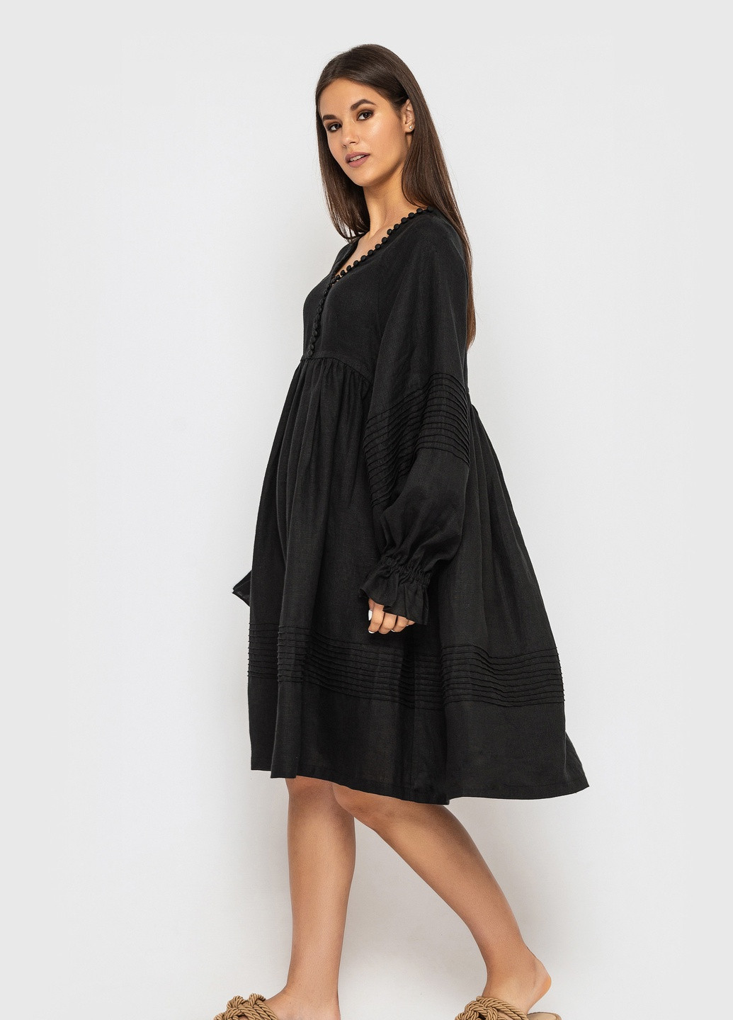 Черное кэжуал платье с пуговицами и пышными рукавами черное рубашка, оверсайз MORANDI однотонное