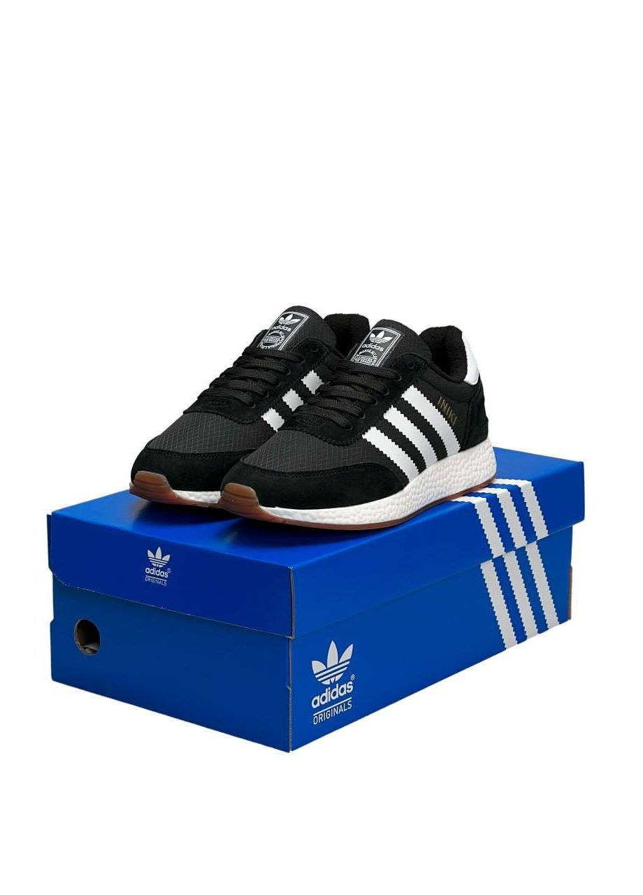 Черные демисезонные кроссовки женские, вьетнам adidas Originals Iniki Fleece Termo Black White Stripes Gum