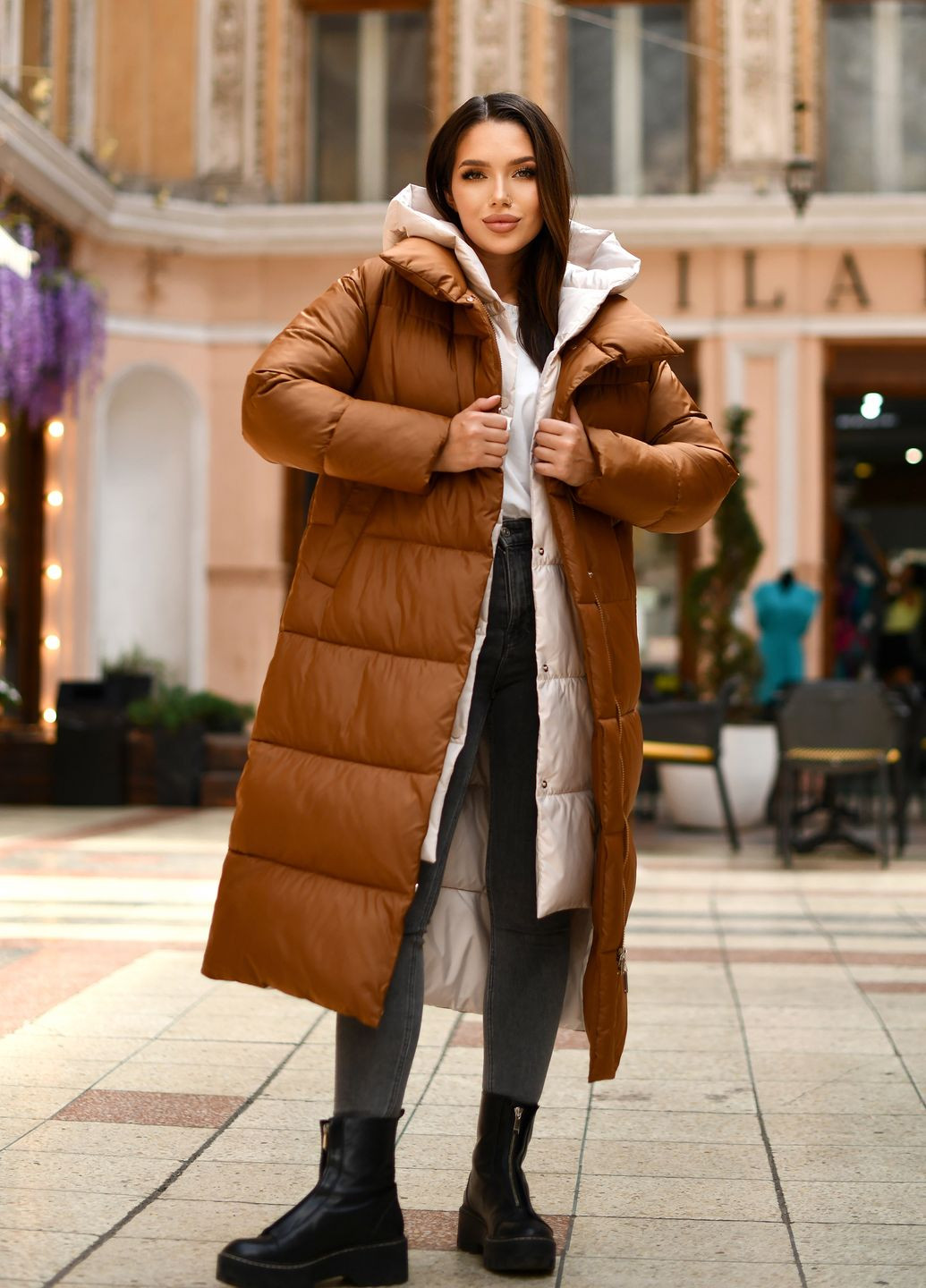 Мідне зимнє Довге жіноче пальто мідне з молочним 89942 трансформер Svidni