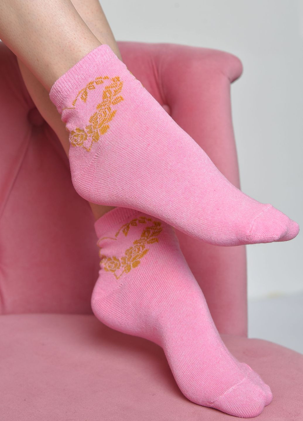 Носки женские стрейч розового цвета размер 36-41 Let's Shop (267723306)