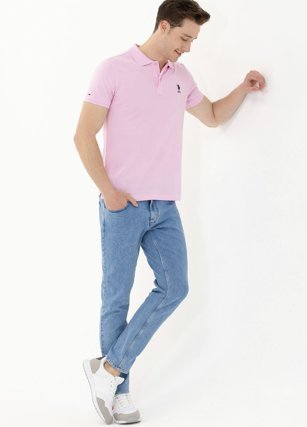 Светло-розовая футболка поло мужское U.S. Polo Assn.