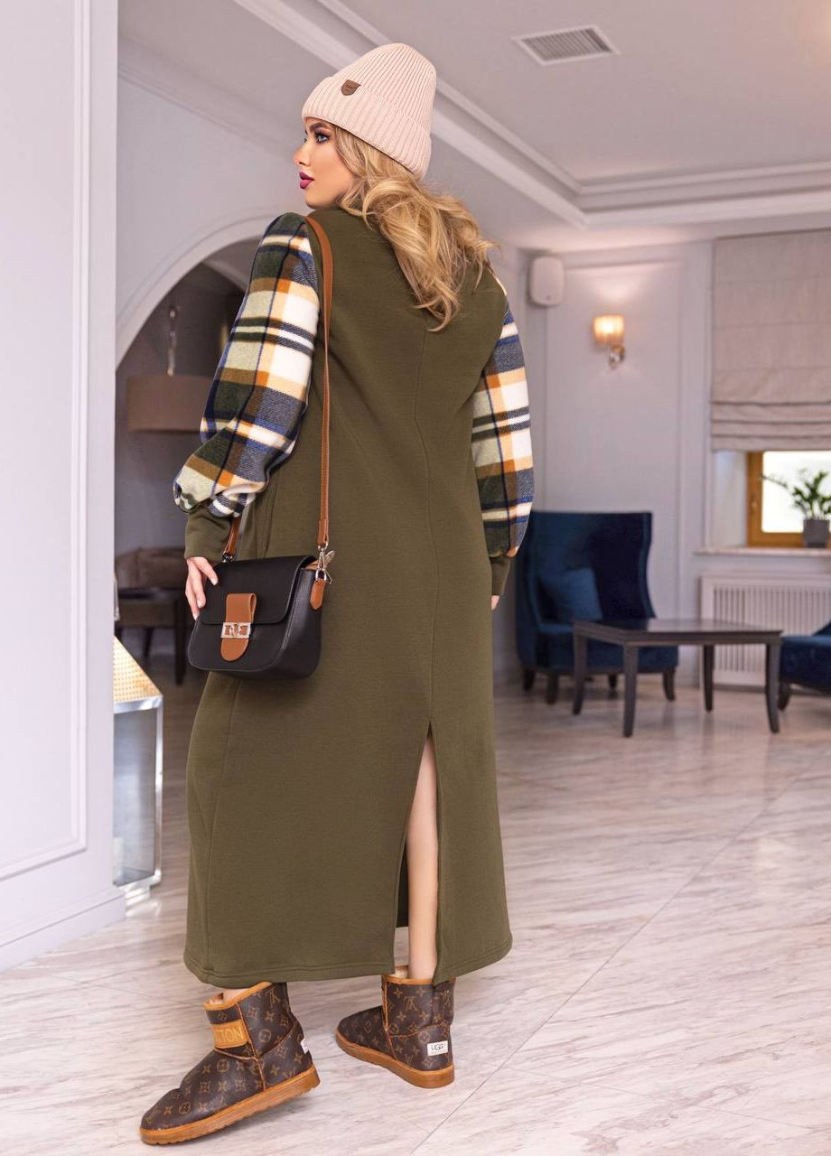 Оливкова (хакі) женское теплое платье цвет хаки р.50/52 445912 New Trend