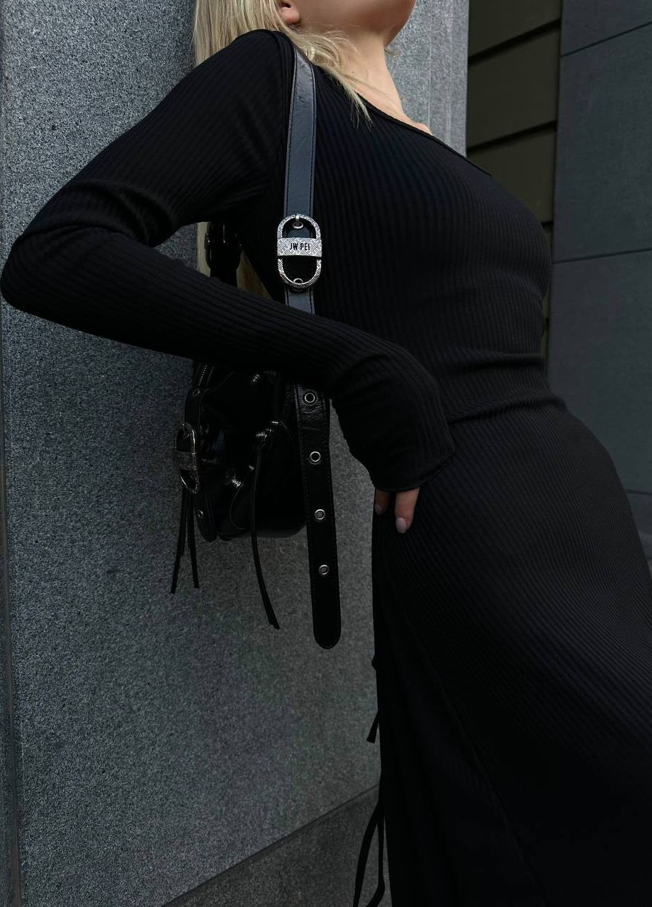 Черное женское платье мустанг No Brand