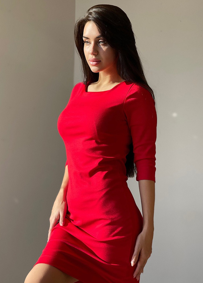 Красное кэжуал платье женское красное Let's Shop однотонное